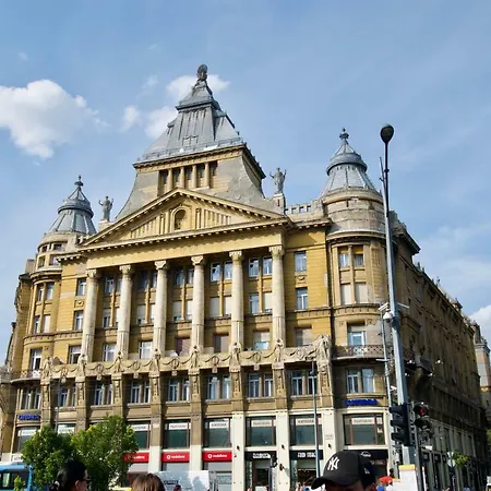 Standard By Hi5 - Anker 1 Apartament *