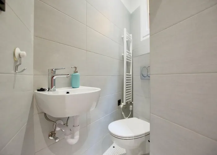 Standard By Hi5 - Anker 1 Apartament *